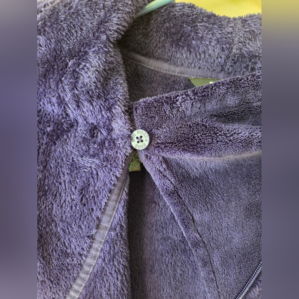 The North Face Bellarine Fleece Jacket Deep Purple Like New Size Small - Picture 5 of 13